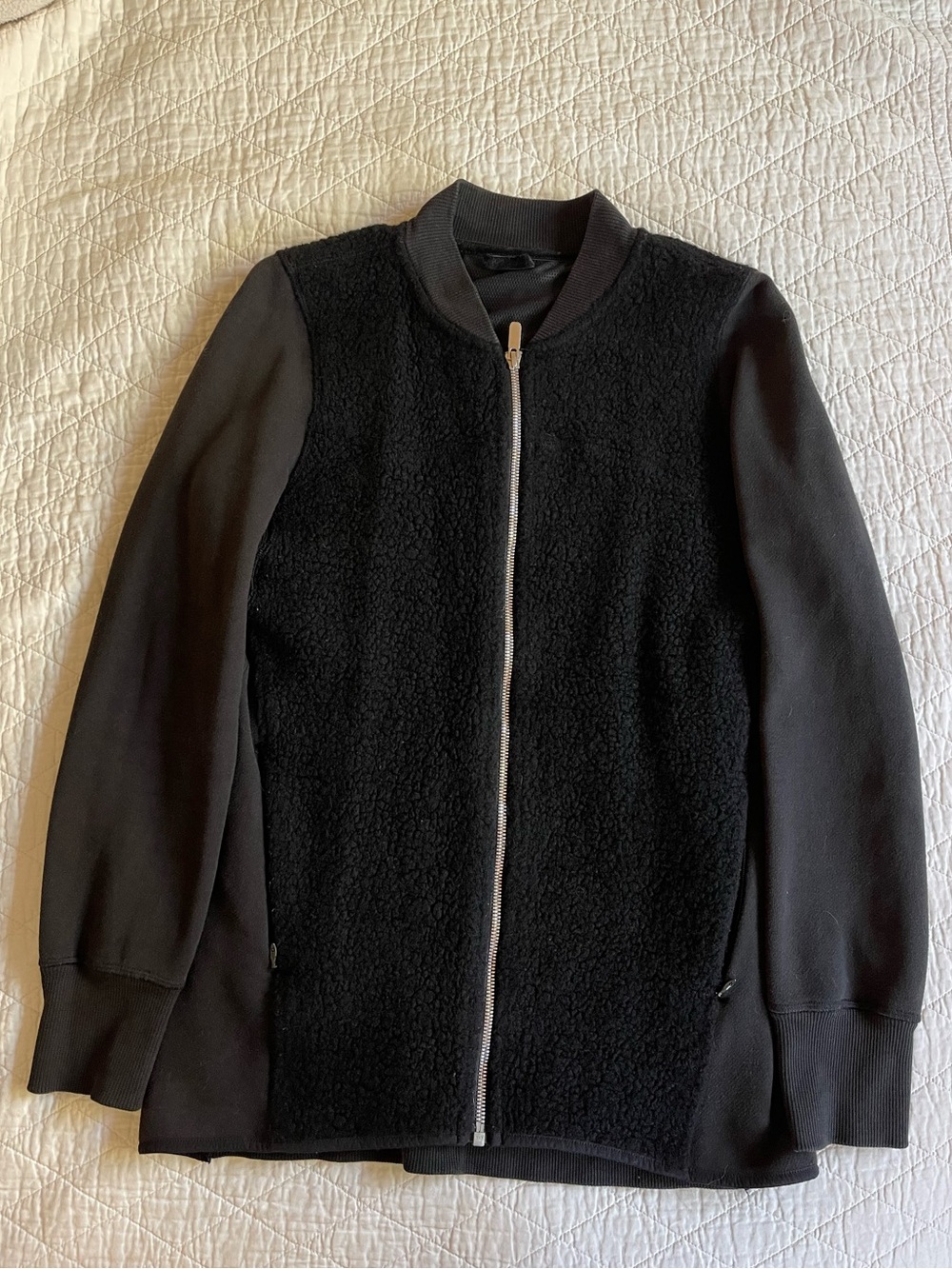 Lululemon Stand Out Sherpa Jacket - Black size 6